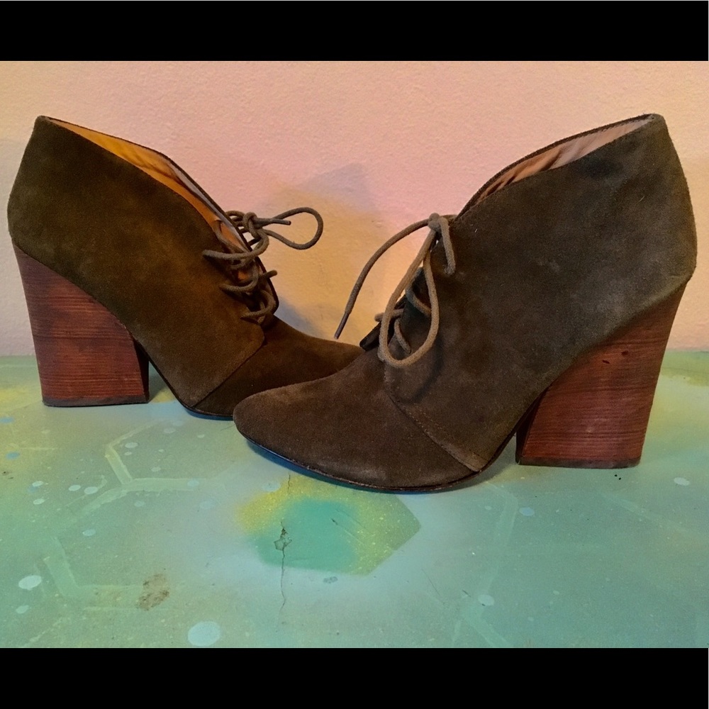 Vero Cuoio Wooden Heal Booties